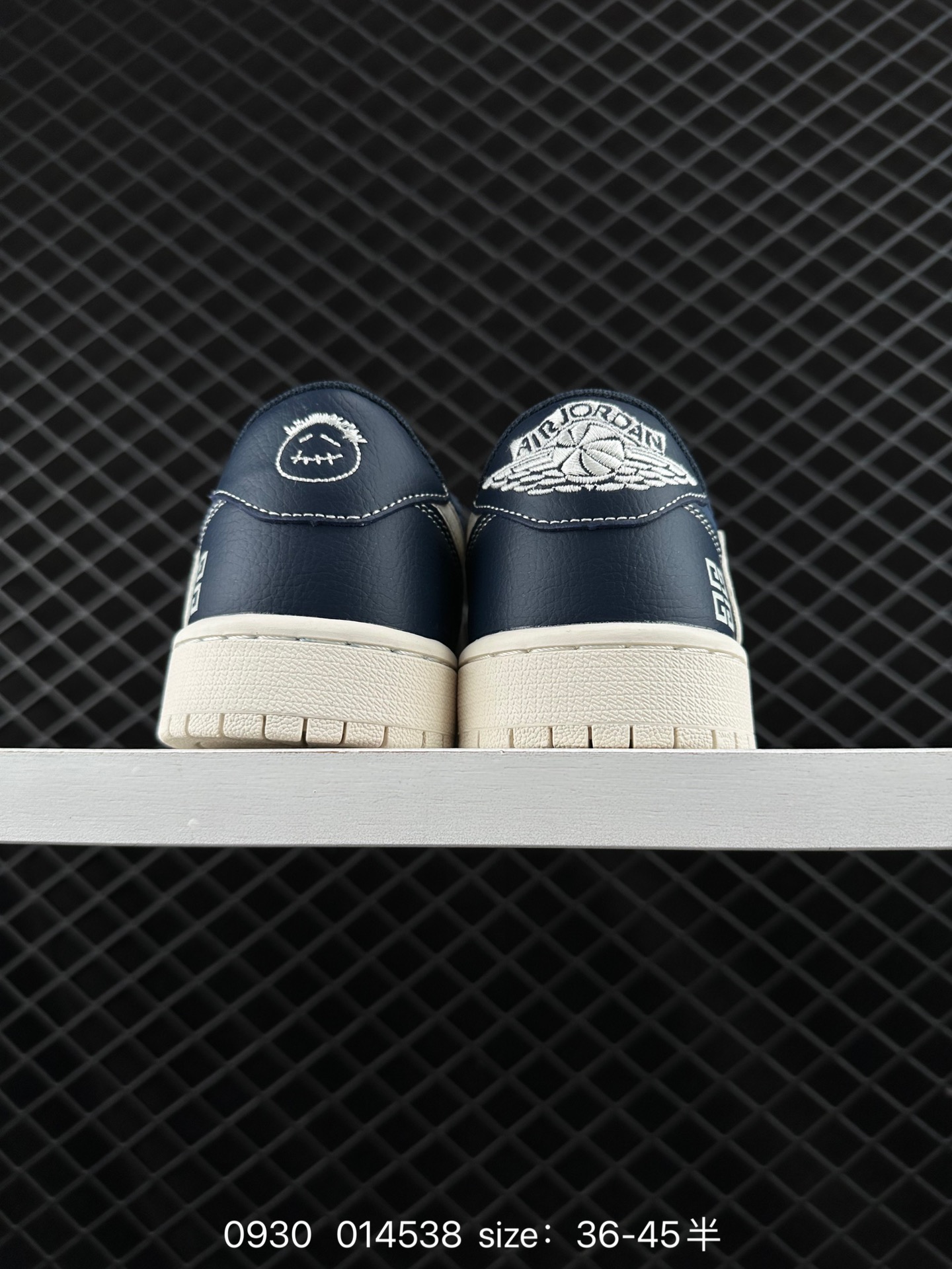 Travis Scott x Air Jordan 1 ” Reverse Mocha “